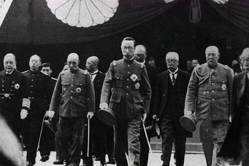 打不死的小强不倒翁,打不死的小强精神好吗