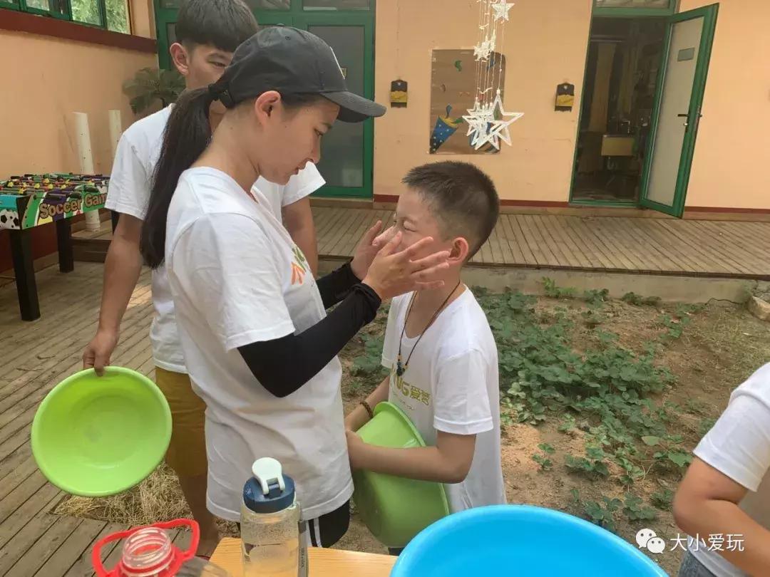 想了解孩子夏令营的营地生活,全国夏令营十大排名户外体验