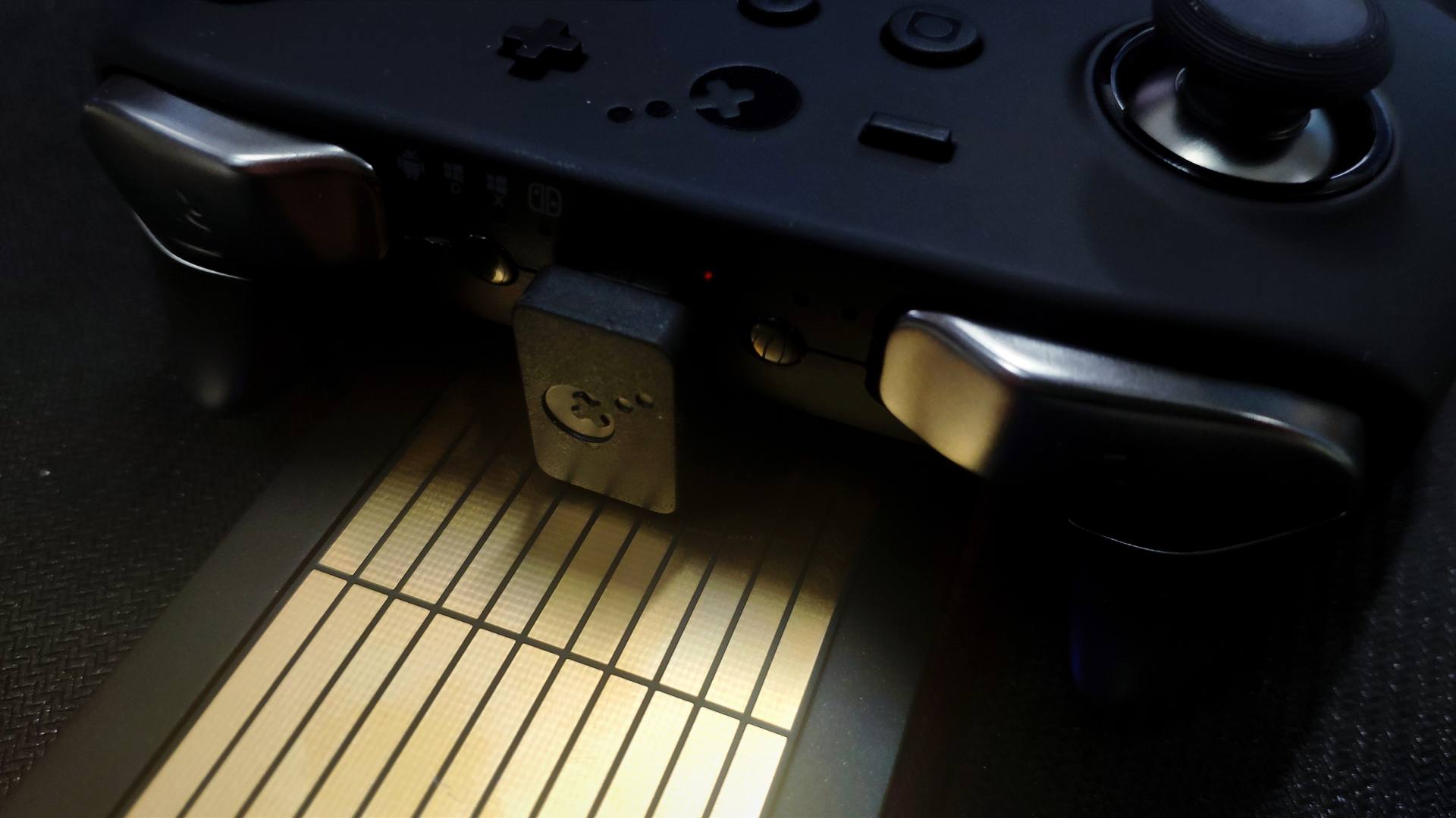 多功能便捷充电器,便携式多功能充电器新款