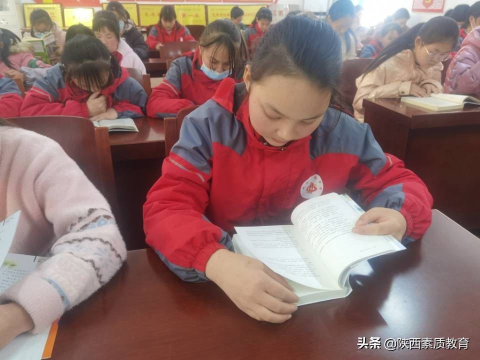 多彩社团生活视频,多彩校园生活葫芦丝社团