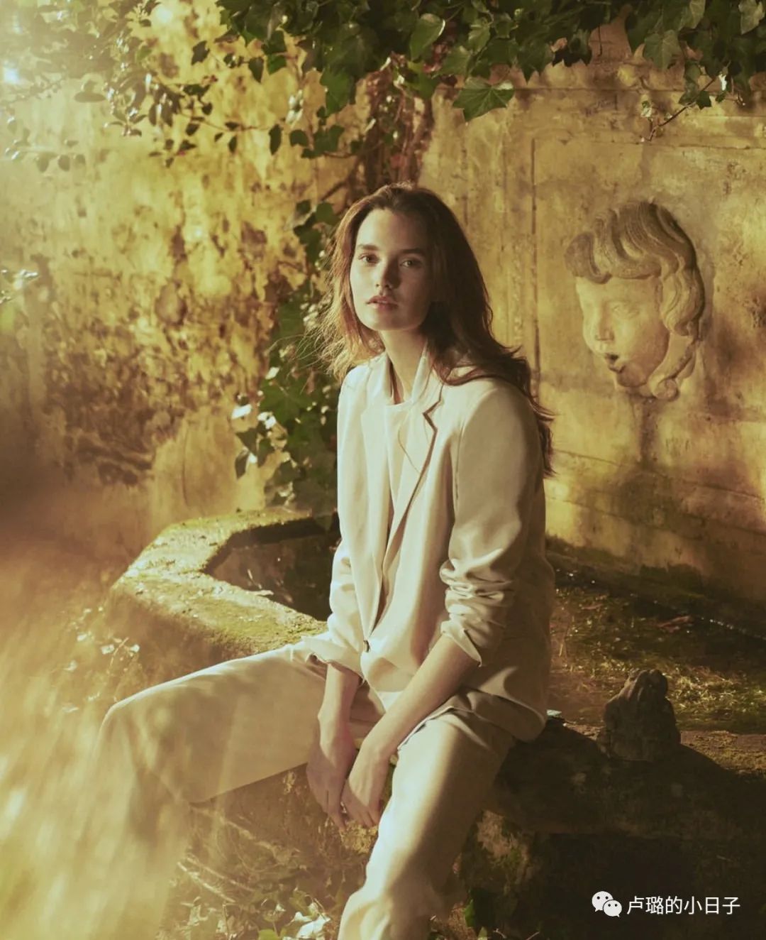 真正的法国女人,真正的巴黎女生冬天都在穿什么