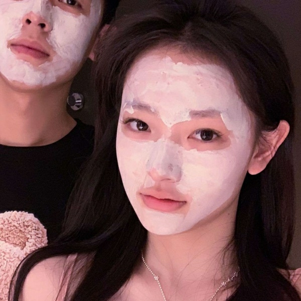 情侣头像是给对方的一个安全感,情侣头像温柔且坚定善良并勇敢