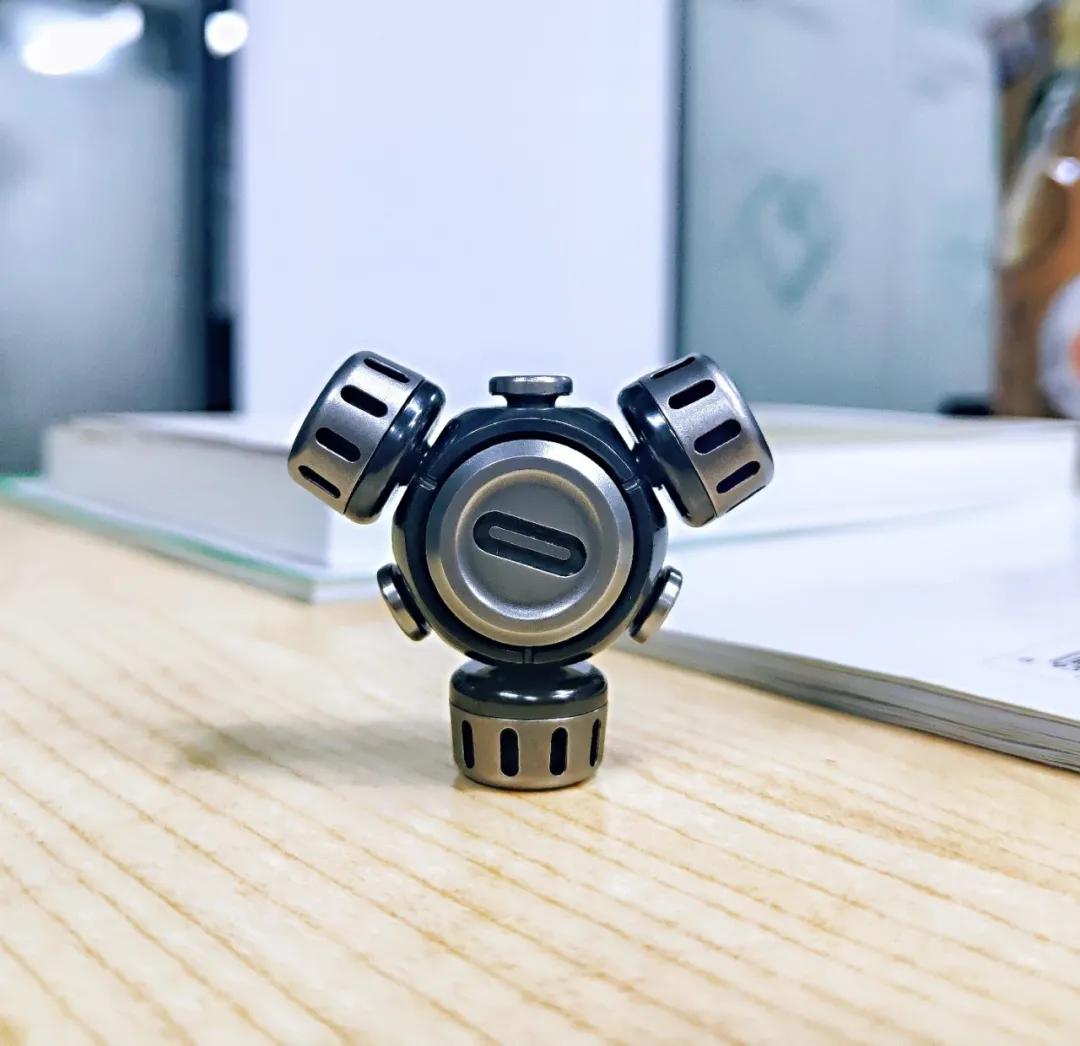 黑科技指尖陀螺推荐,持久续航的指尖陀螺推荐