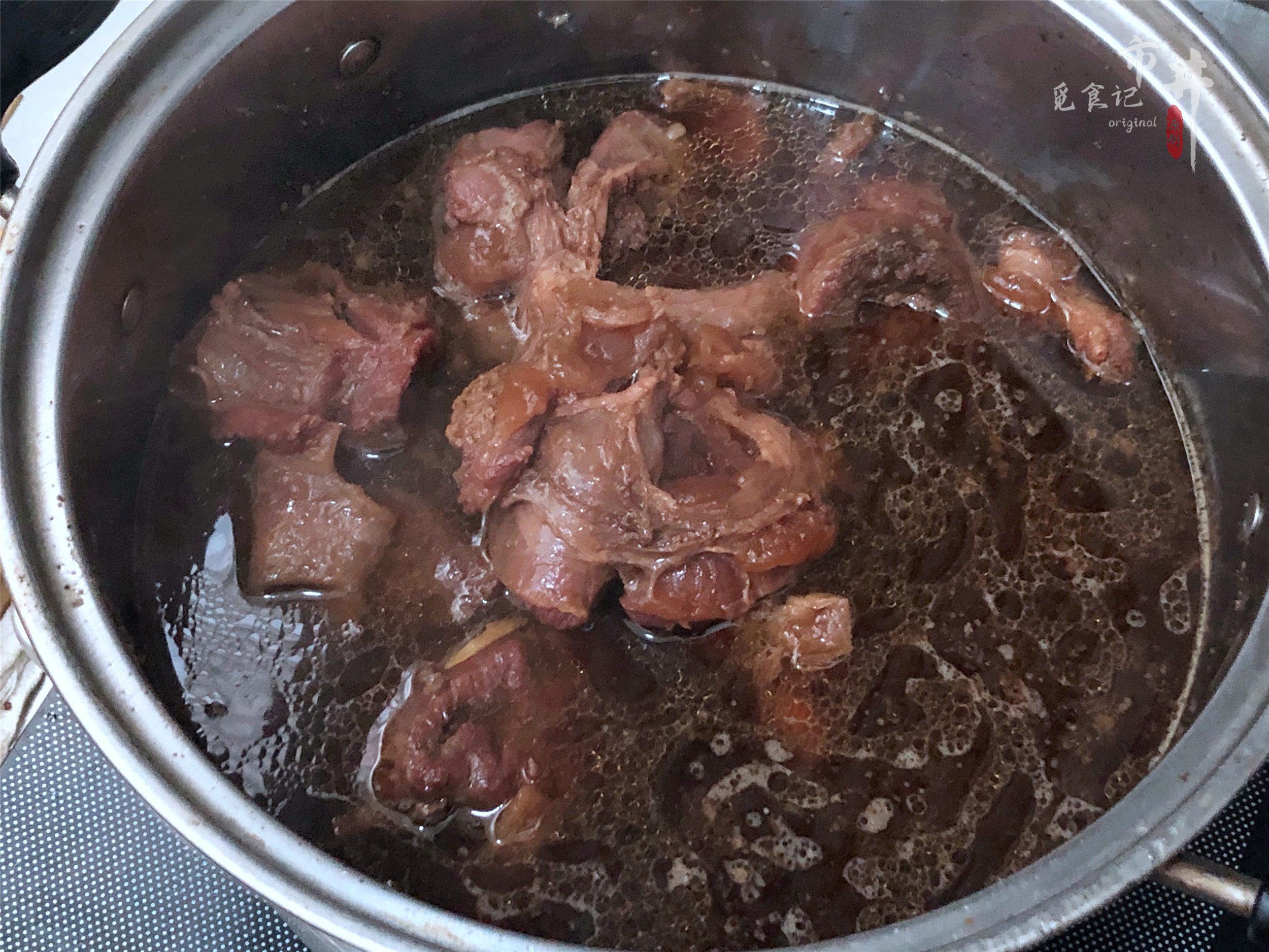 买熟牛肉时掌握了哪些技巧,买牛肉怎么挑选新鲜的肉