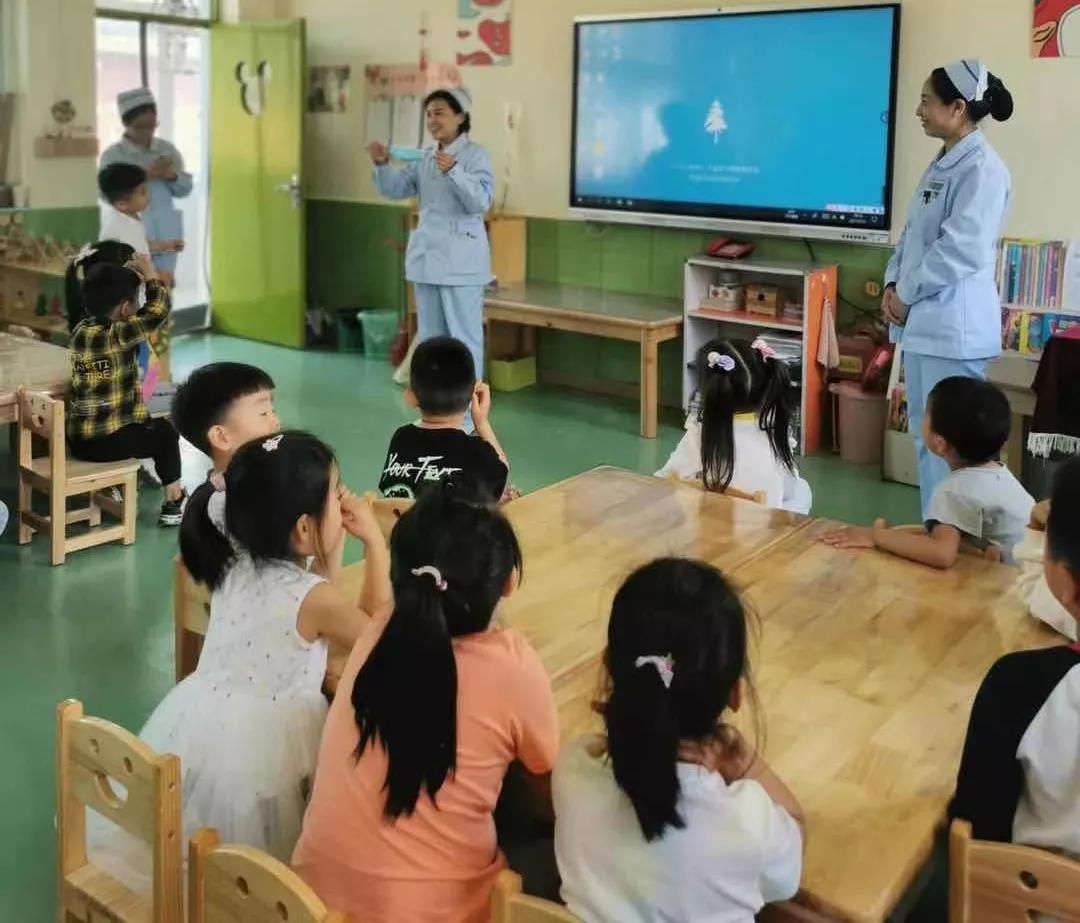 沙河市中医院——天使护花，健康成长