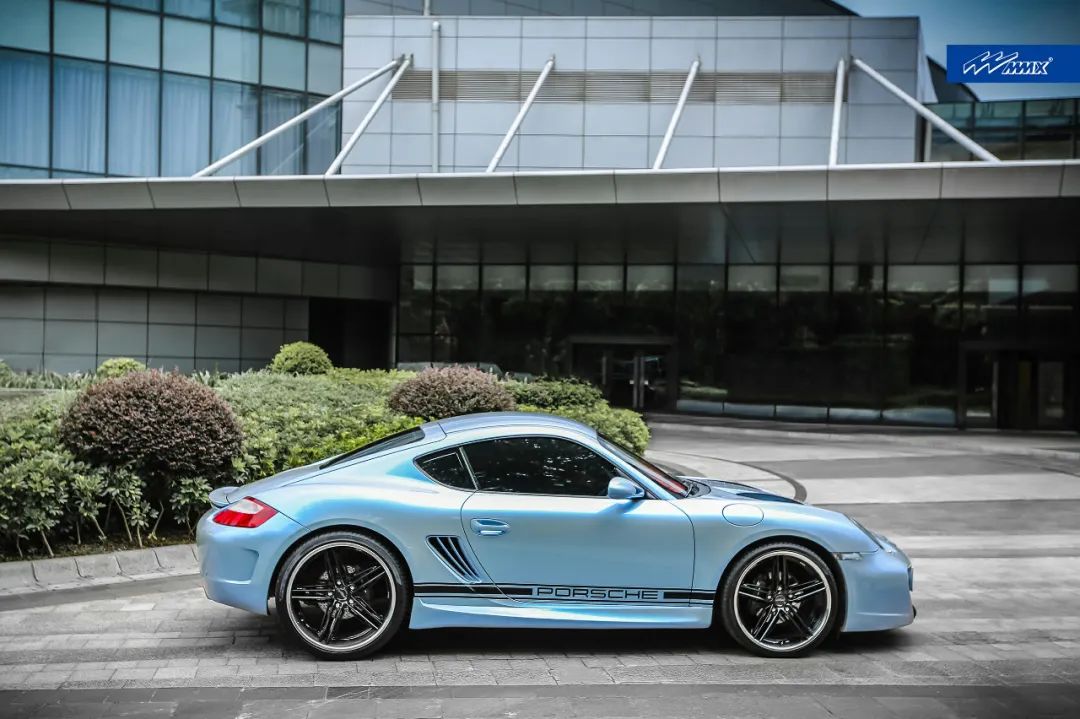 保时捷卡曼cayman升级尾灯,mmx轮毂好看吗