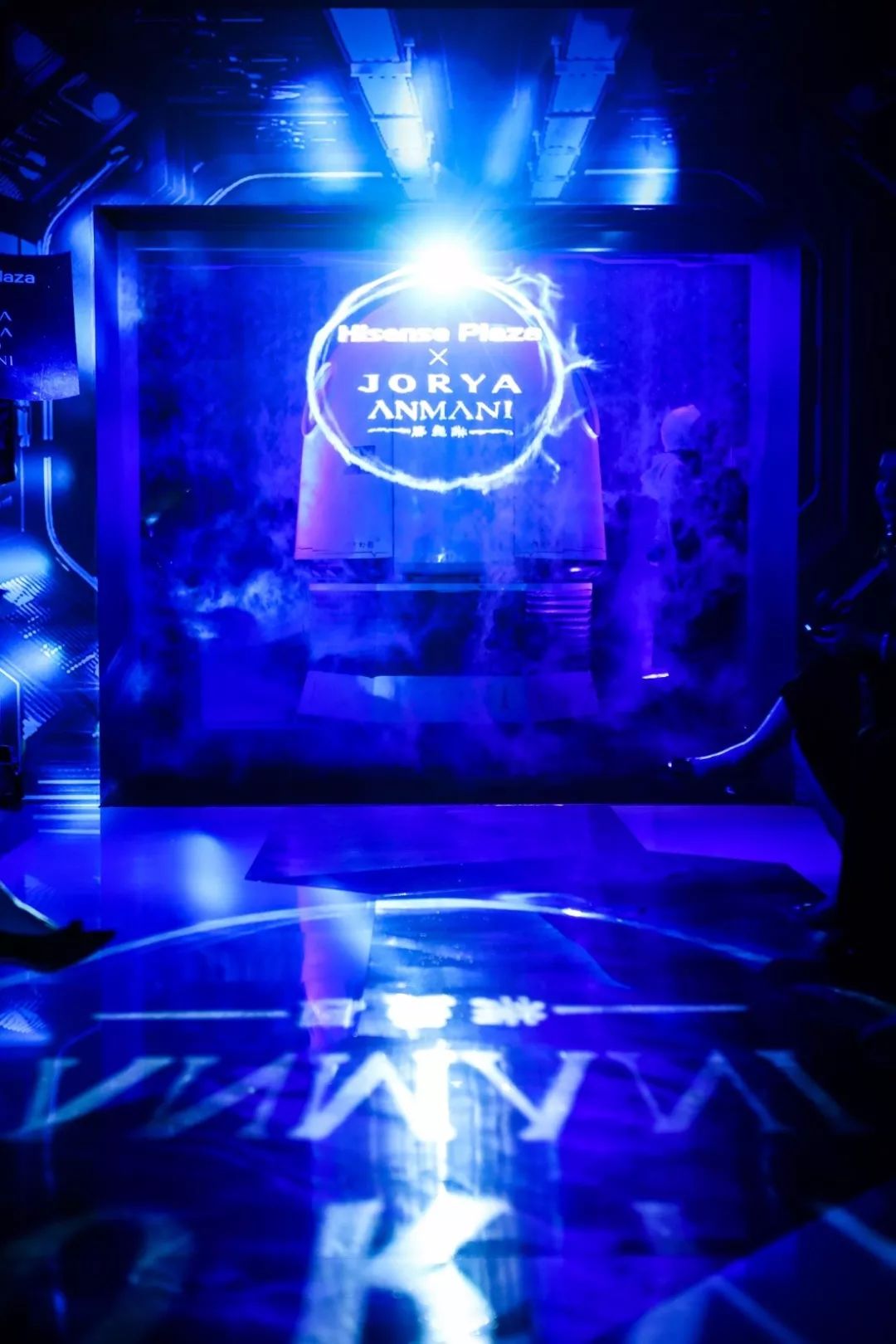 太空时尚秀,时尚与科技的碰撞视频