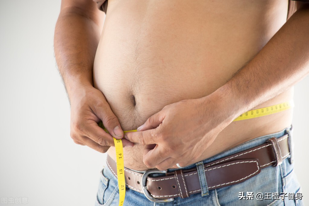 快速减掉大肚子练成腹肌的动作,快速减掉大肚子健身