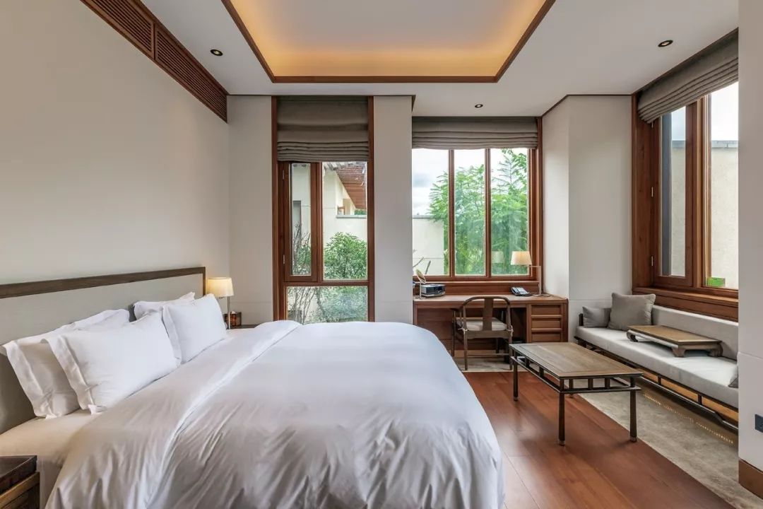 黄果树柏联温泉酒店是几星级酒店,黄果树柏联酒店在景区内怎么进去