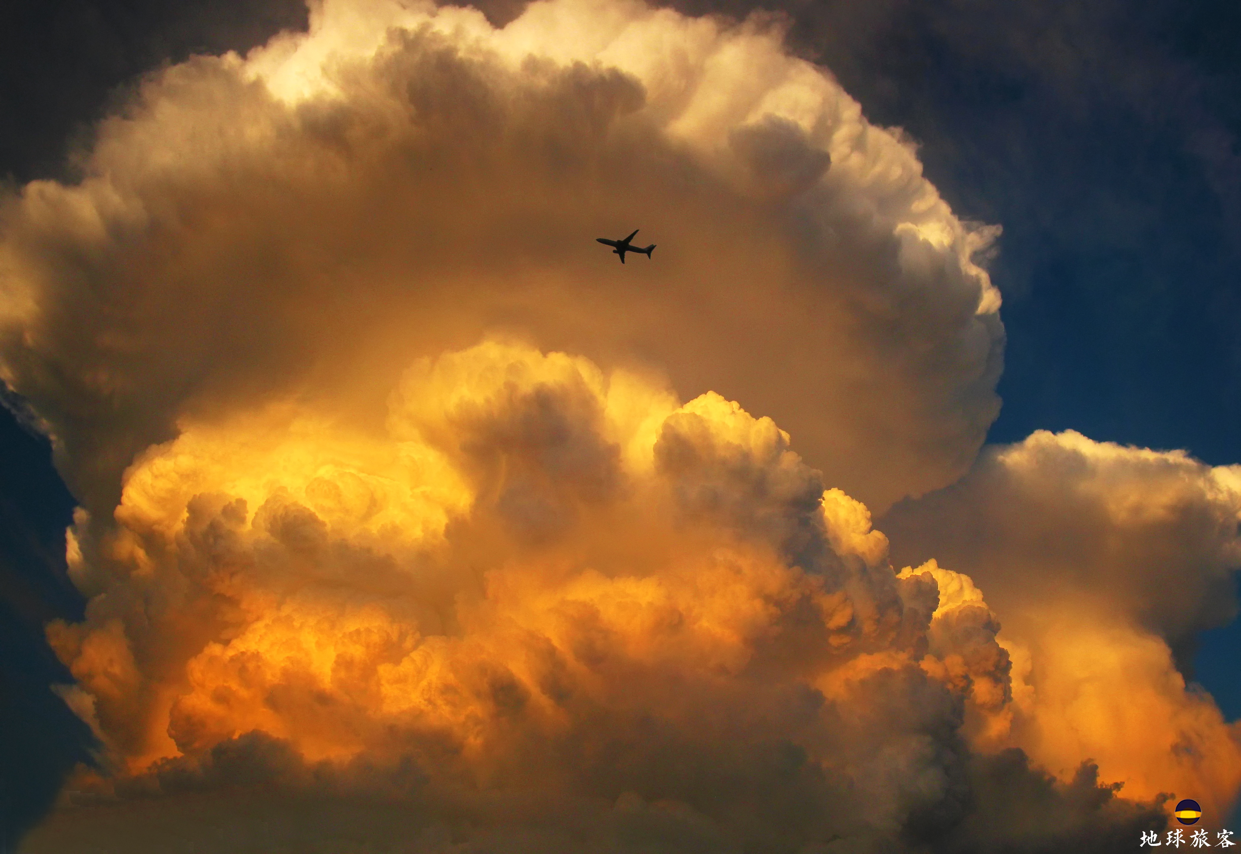 追了十年的云，我还没遇见过这样惊世骇俗的“妖云”