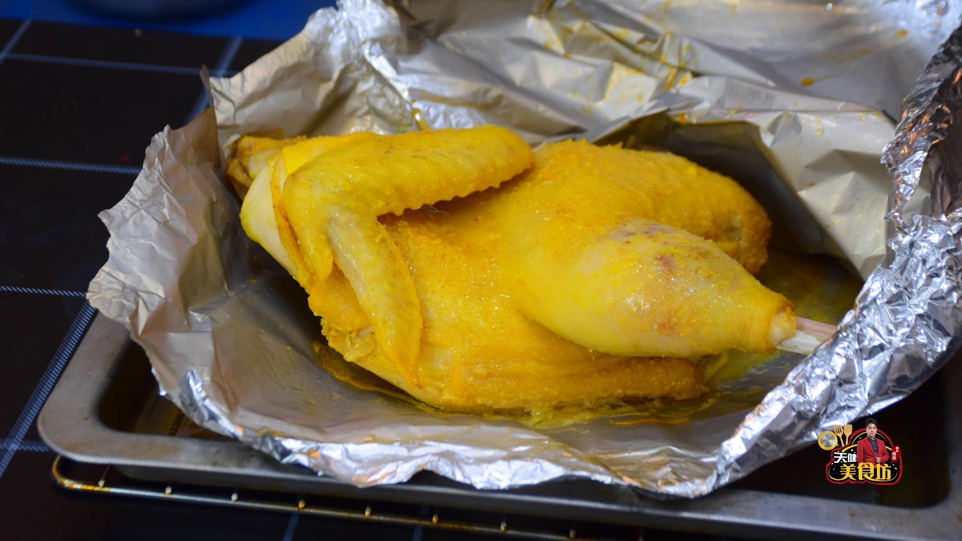 鸡肉怎么弄盐焗鸡,古法盐焗鸡做出来的鸡肉绵绵的