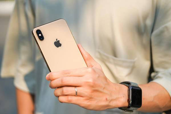 苹果x绿耳朵屏修复多少钱,苹果x边框磕碰修复技巧