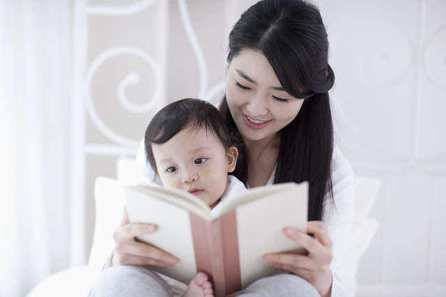 一到夏天宝宝不爱喝奶,为什么宝宝突然不爱吃母乳了