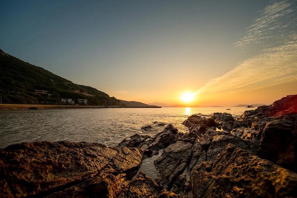 晨昏暮色正苏醒，这是我爱的舟山