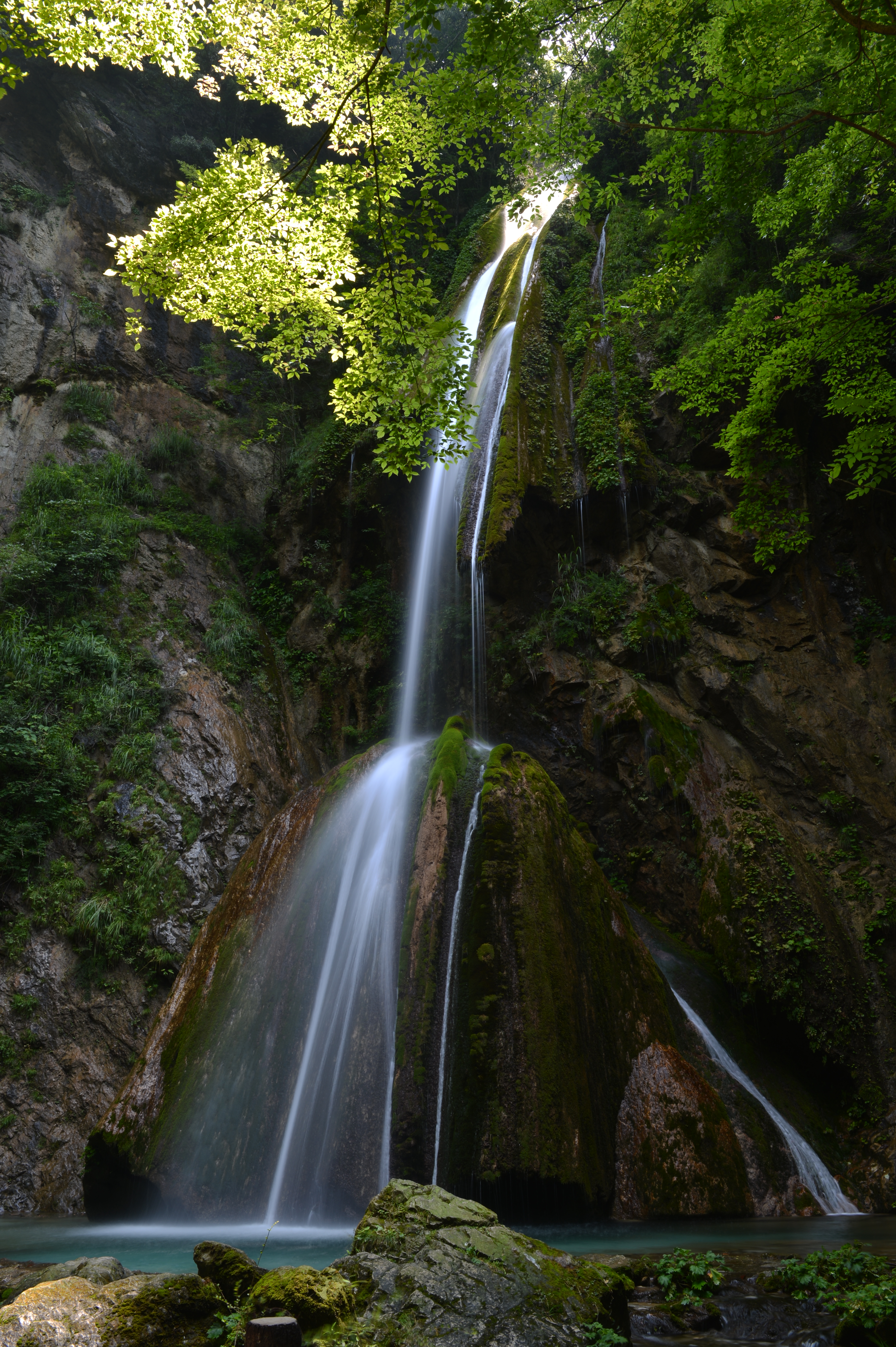 广元加强城市发展,四川天府旅游名县创建夹江