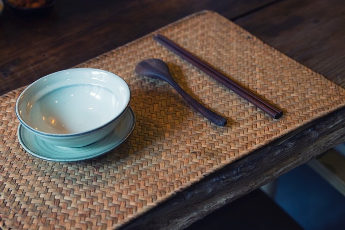 心中有桃花源何处都是山水间,心中若有桃花源何处是水云间