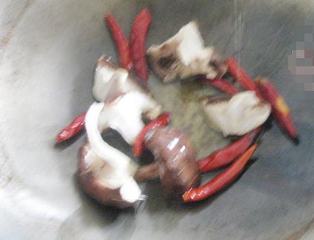 炸豆腐丸子怎么吃着苦呢,炸豆腐丸子的正确方法