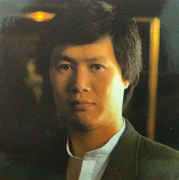 1994红磡摇滚之夜曲目,香港乐坛哪一首歌轰动歌坛