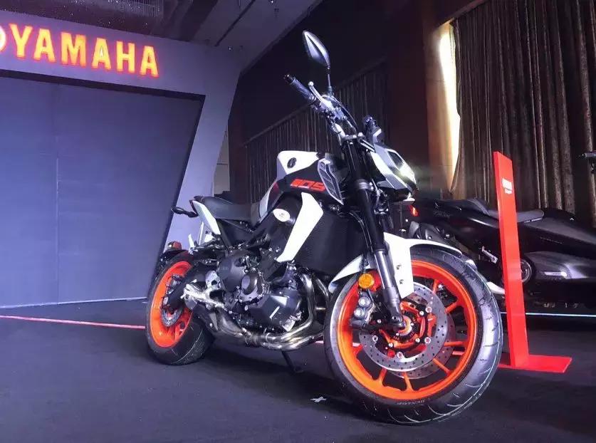 18年雅马哈mt09详细配置,2024款雅马哈mt-09升级了什么
