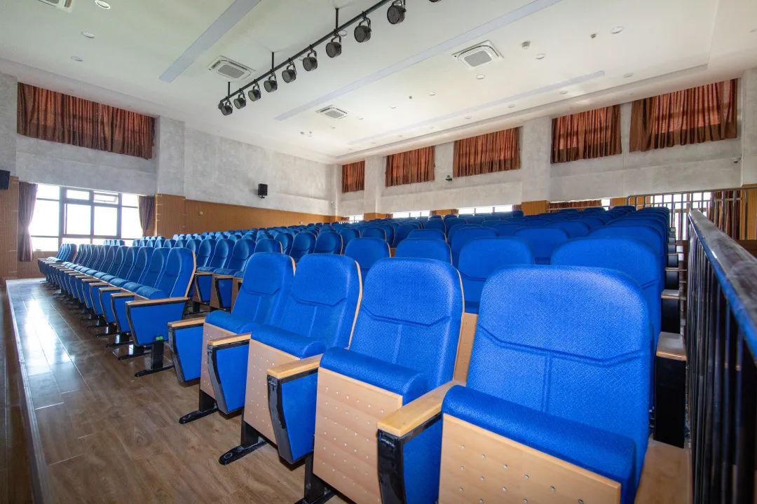 新学年新学校新开始,新学年新校园