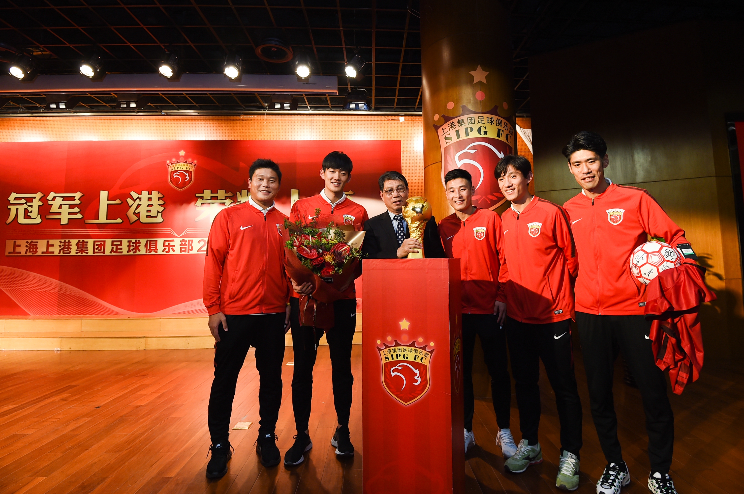 徐根宝上港夺冠发言,徐根宝武磊发言