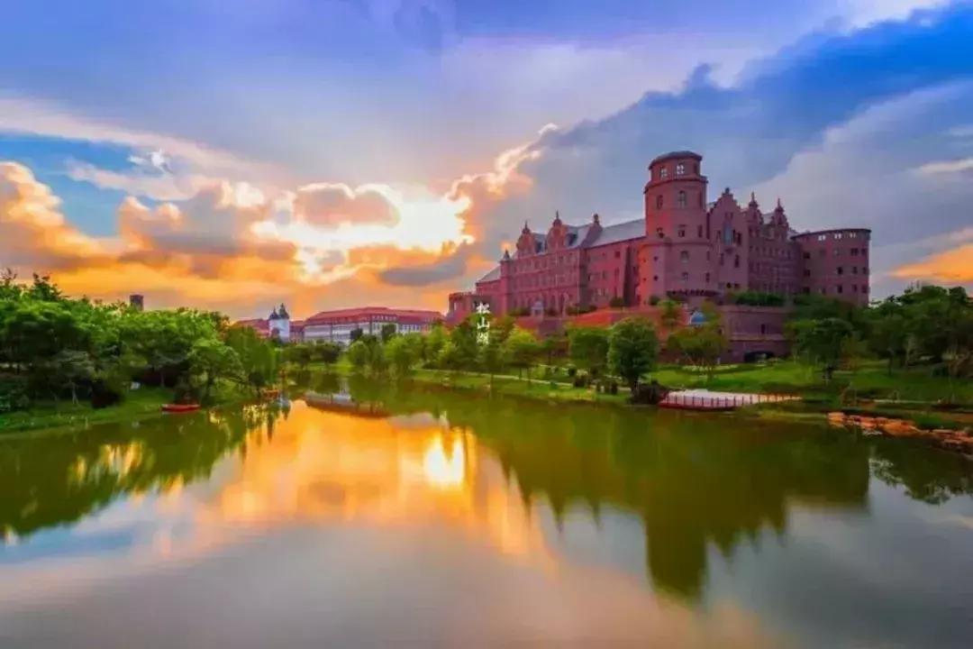 牛!华为终端(东莞)有限公司排行第一!