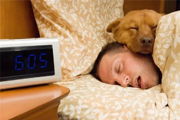 中年人早晨喝温水还是喝蜂蜜水,晨起空腹喝蜂蜜水会得糖尿病吗