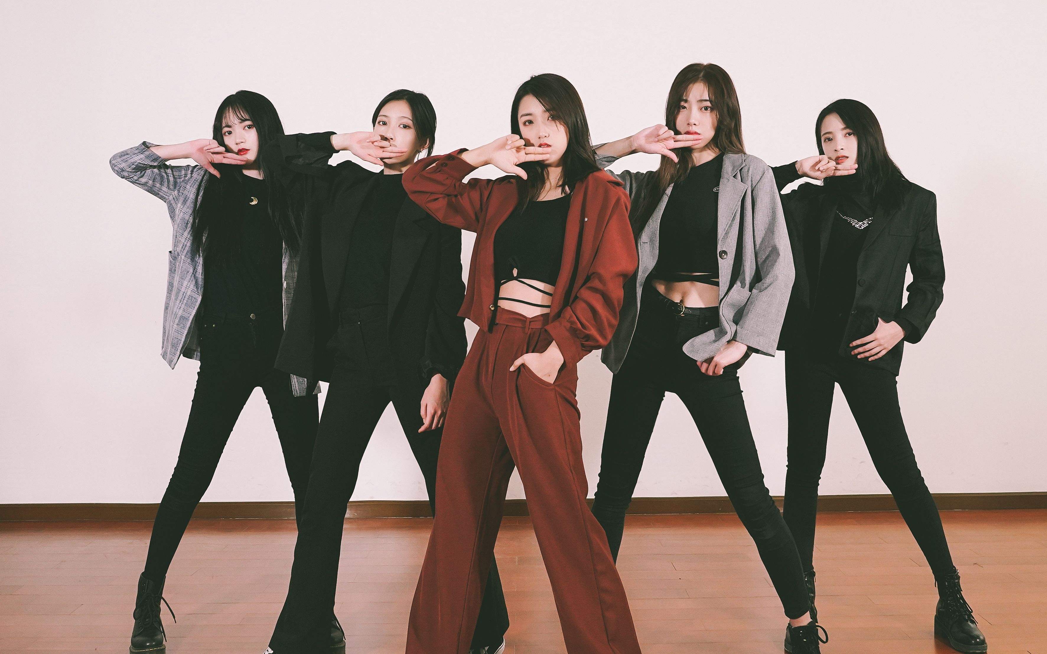 女人小粗腿怎么办,小粗腿爆改女团腿