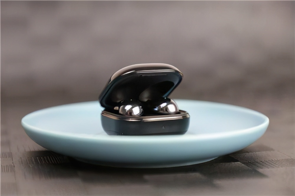 新蓝牙耳机的正确保养方法,蓝牙耳机日常使用和保养