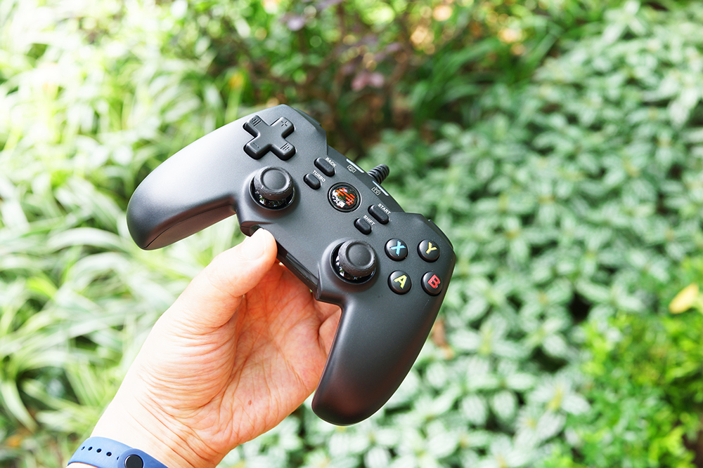 北通蝙蝠4是什么手柄,北通蝙蝠4手柄可以连switch