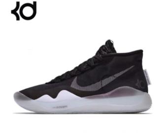 新手入坑推荐什么足球鞋,新入手的鞋