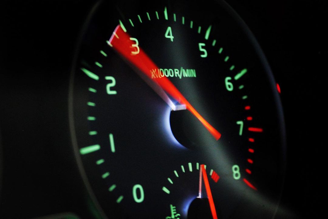 沃尔沃双门轿跑c30,坦克70多万车