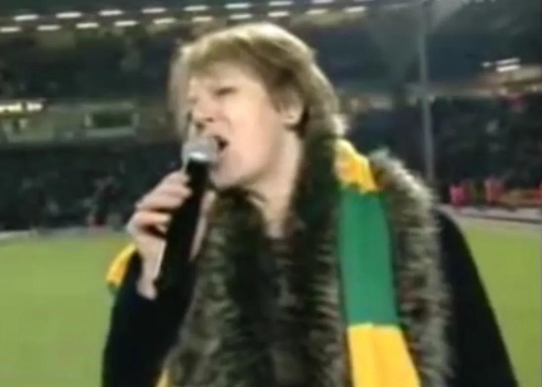 英超老板身价多少个亿,英超诺维奇降级