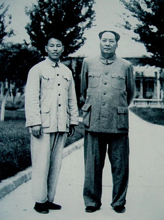 王鹤滨担任毛主席孩子们的家长,李讷为何对其不满:王叔叔不好