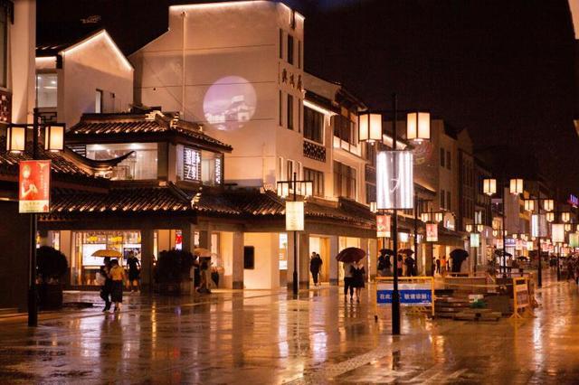 小店快过期的商品怎么办,过期商品生意好做吗现在