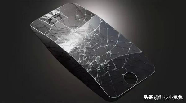 现在的智能手机还用贴钢化膜吗,未来手机不用贴钢化膜