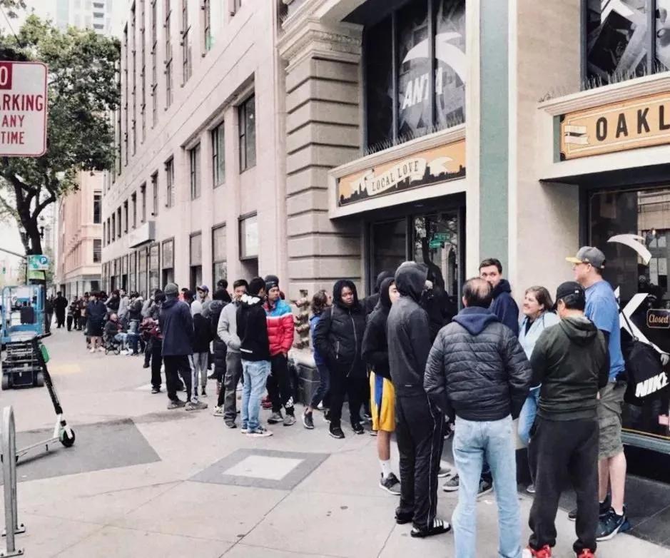 adidas球鞋的巅峰之作,一个不会打球的男生