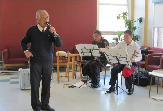 唱歌怎么样不跑调好听,如何学唱歌不跑调快速技巧