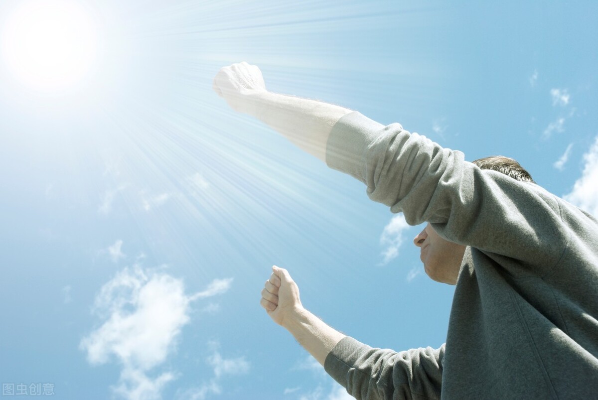 骨折细菌感染能治愈吗,男子全身多处骨折