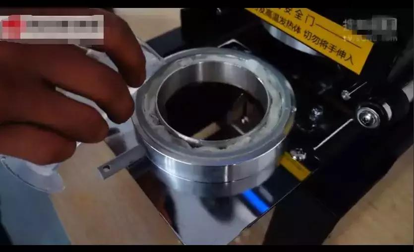 封口机封杯不严,封口机封了几杯又不封杯怎么处理