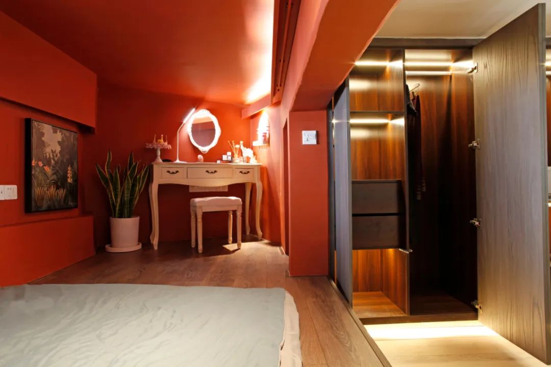 80㎡三口之家，餐厅里种树、可移动儿童房、大浴缸，日子又慢又美