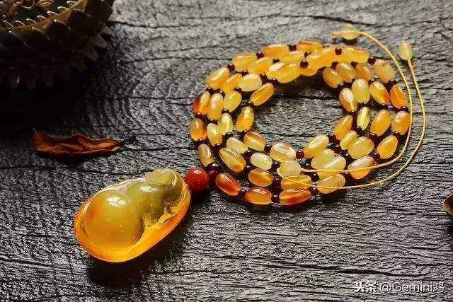 十二生肖适合戴什么材质手串,什么属相不能戴紫金鼠手串