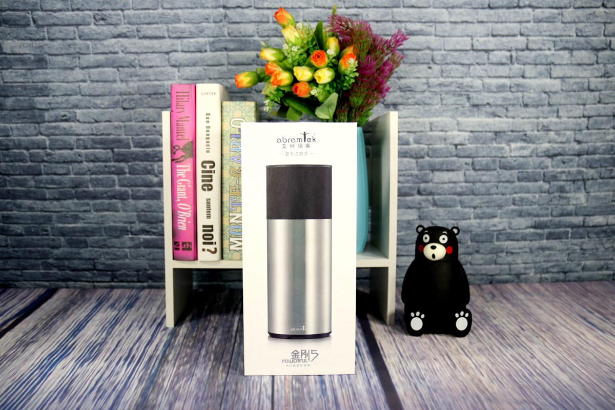 无损音质360度环绕立体声,艾特铭客金刚5蓝牙音箱评测