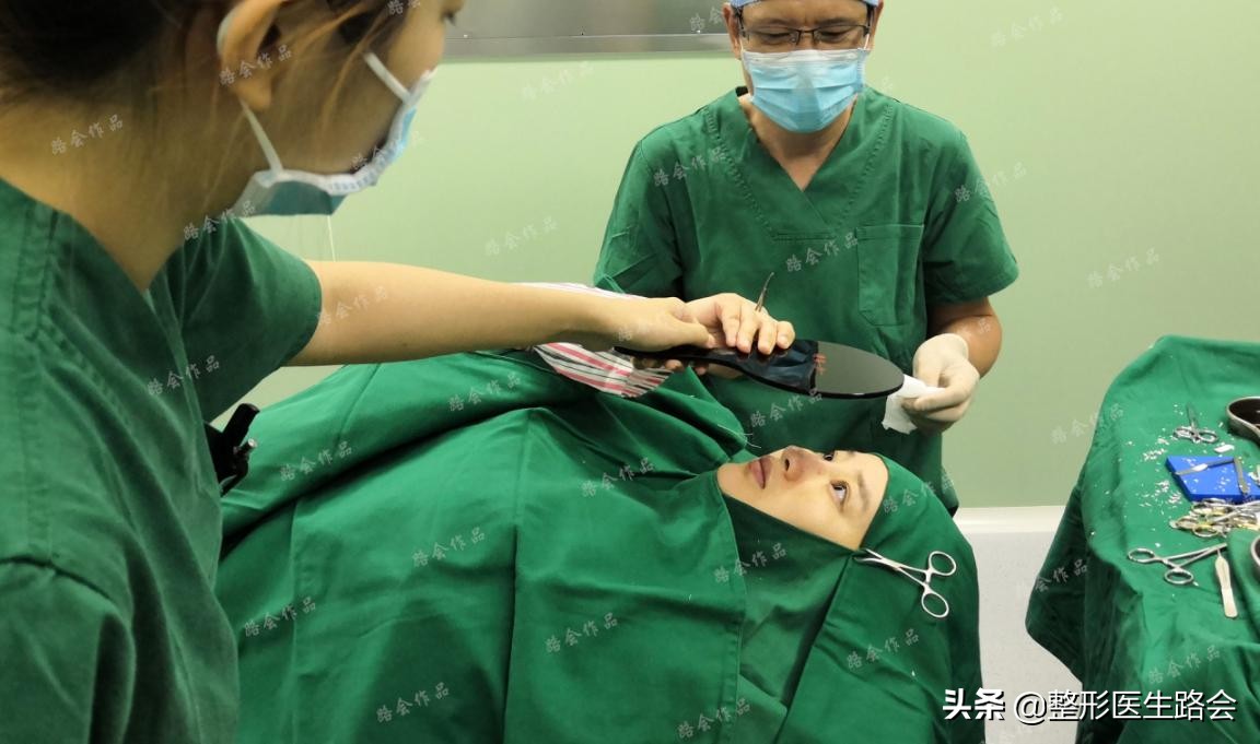 眼综合加鼻综合局麻还是全麻,鼻综合局麻和全麻哪个更肿胀