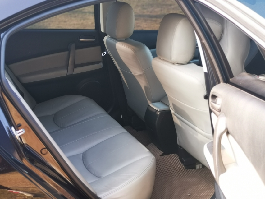 11年马自达睿翼轿跑2.5至尊版,11年马自达睿翼2.5排量图片