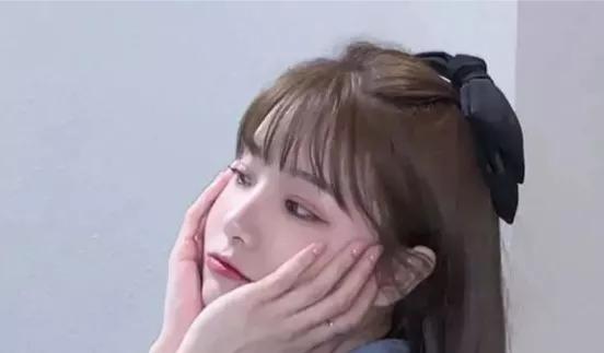 当男人说想你的时候女人怎么回答,女人说也想你了怎么回复