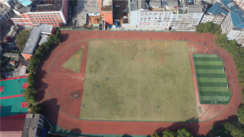 市第二中学:体育特色铸造素质教育“金名片”