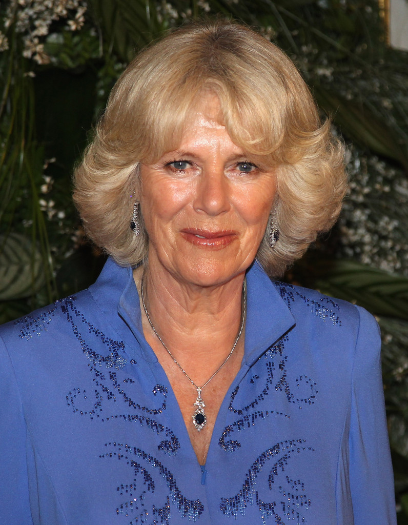 沙特王室送女王珠宝,英国王室的珠宝有多少