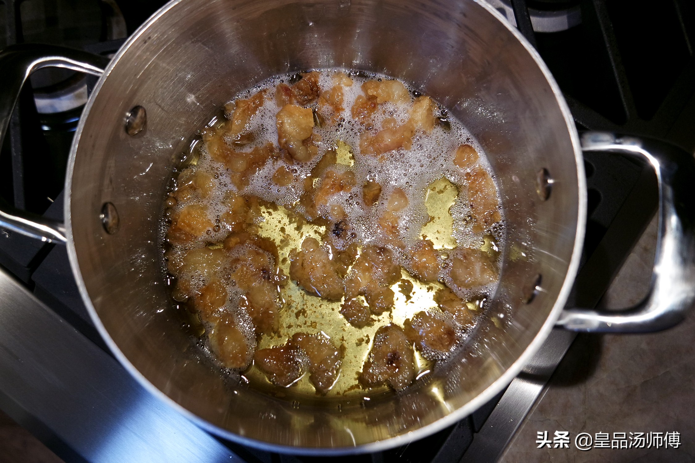 汤底怎么熬又鲜又好喝,汤底怎么调好吃简单又清淡