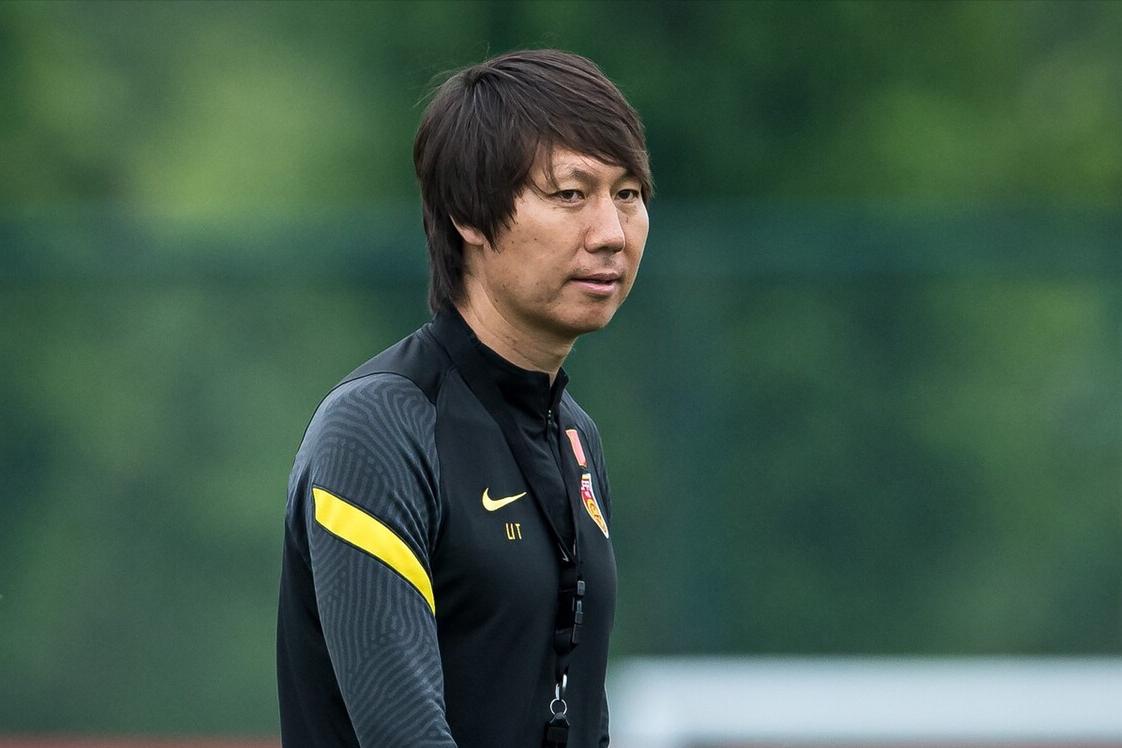 李铁12强赛前后言论,李铁十二强赛变化